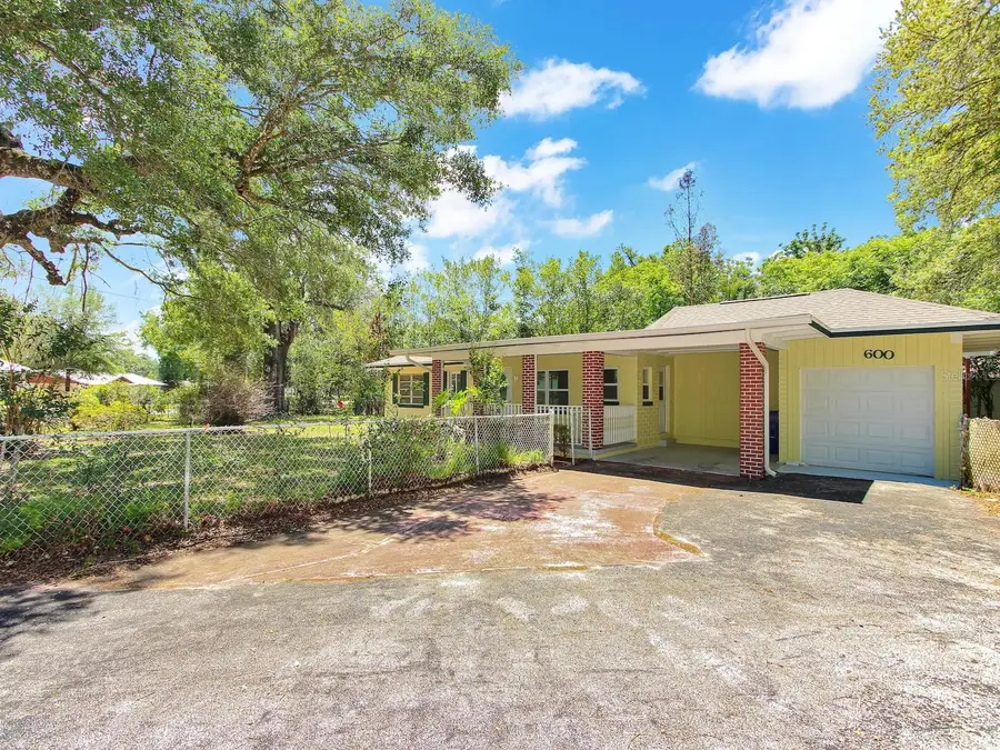 600 S Montgomery Avenue, Deland, FL 32720 - #2