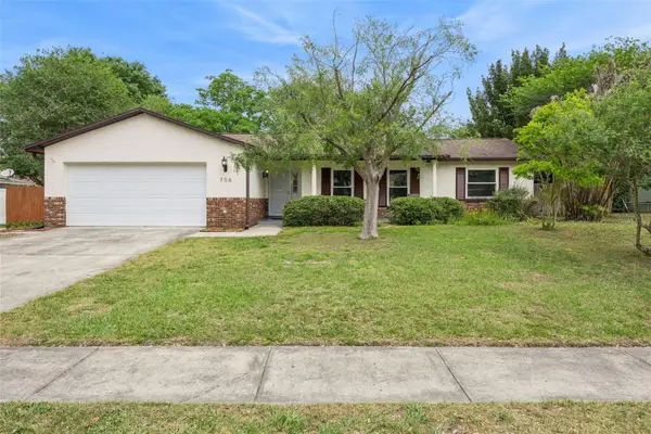 706 Vandergrift Drive, OCOEE, FL 34761