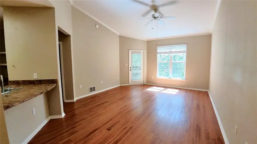 10017 Courtney Palms Boulevard #304, Tampa, FL 33619 - #2