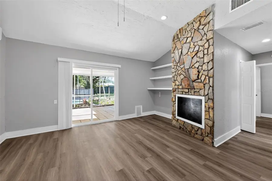 1150 52nd Street, Sarasota, FL 34234 - #2