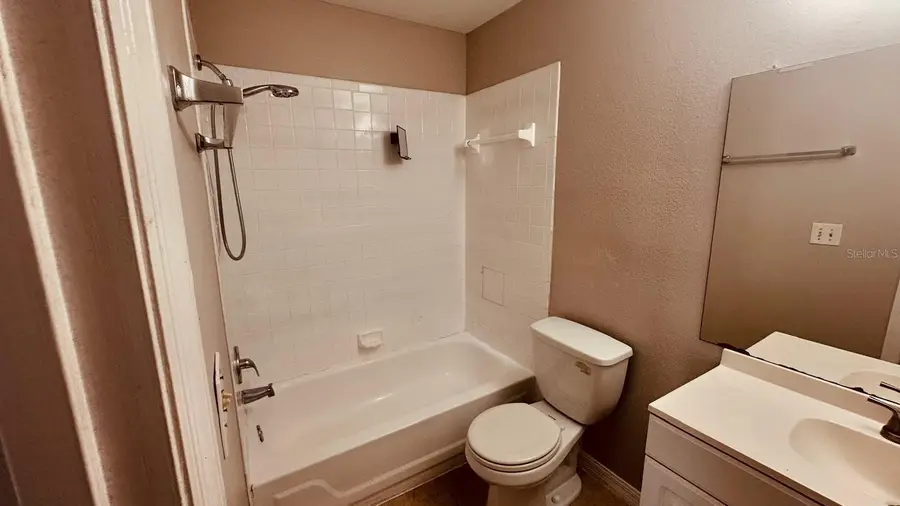 1087 S Hiawassee Road #422, Orlando, FL 32835 - #3