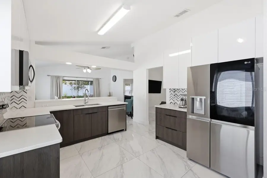 4030 Watercove Drive, Riverview, FL 33578 - #3