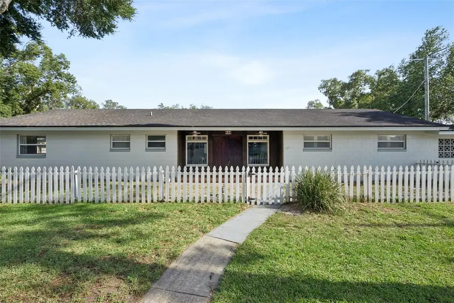 401 W 10th Street, Sanford, FL 32771 - #2