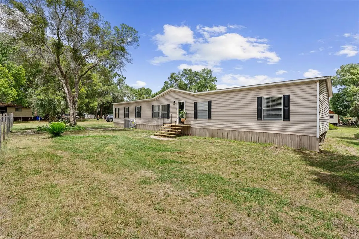 3511 S Palm Avenue, Palatka, FL 32177 - #1