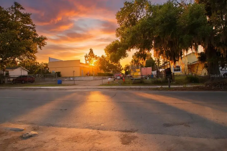 130 S Hudson Street, Orlando, FL 32835 - #2