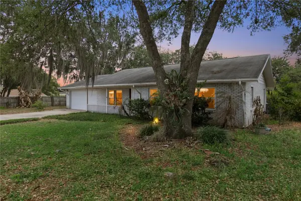 307 E Maple Street, DAVENPORT, FL 33837