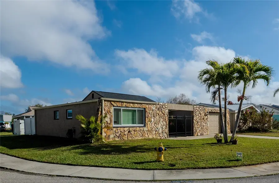 3629 Haven Drive, New Port Richey, FL 34652 - #3