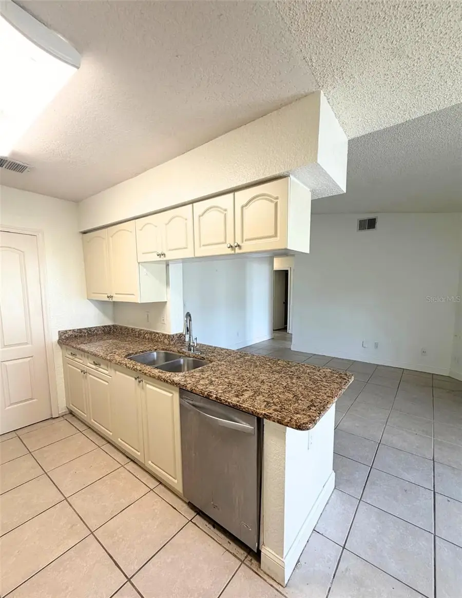 2550 N Alafaya Trail #8204, Orlando, FL 32826 - #2