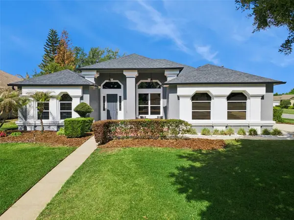 5699 Pond Pine Point, OVIEDO, FL 32765