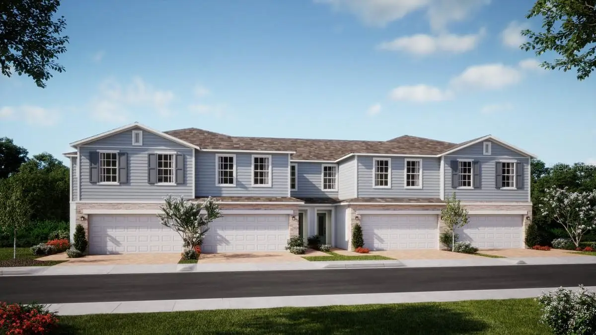431 Thompson Village Avenue, Apopka, FL 32703 - #1