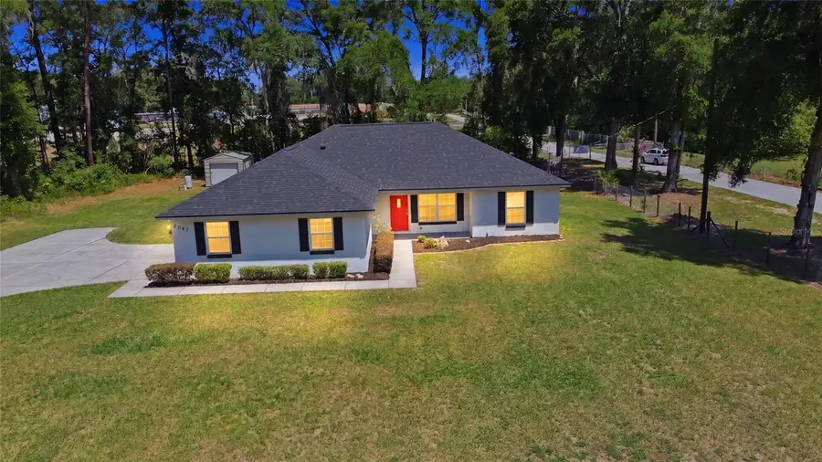 2047 NE 35th Street, Ocala, FL 34479 - #2