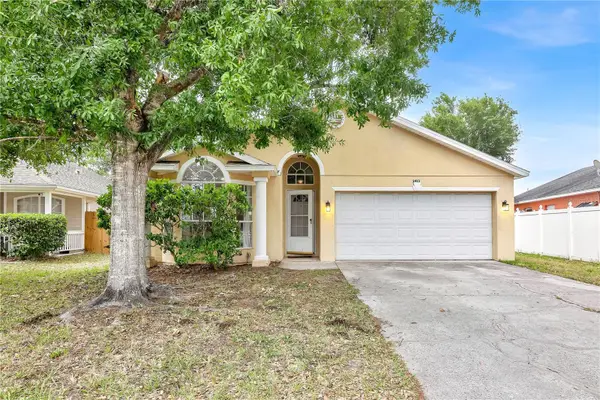 2413 Radnor Avenue, ORLANDO, FL 32826