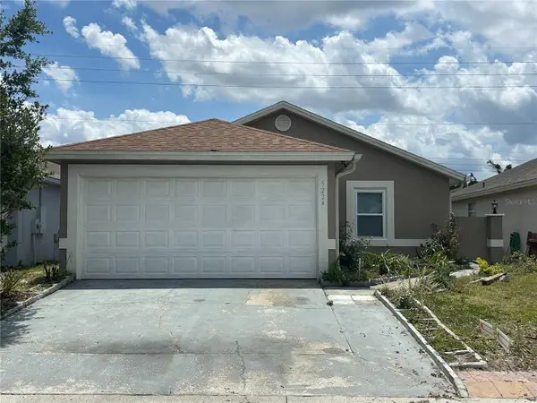 5224 Florida Holly Drive, ORLANDO, FL 32811