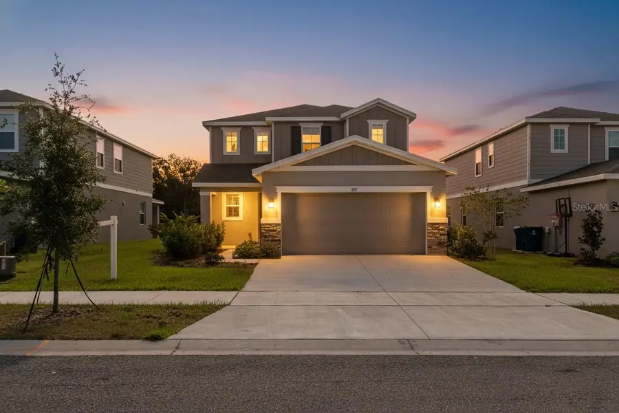821 Blue Creek Drive, Haines City, FL 33844 - #2
