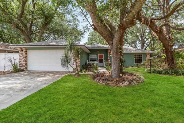 210 Madison Street, MINNEOLA, FL 34715