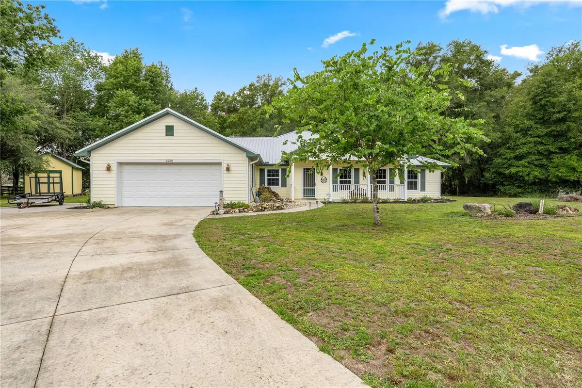 2250 SE 157th Lane Road, Summerfield, FL 34491 - #1