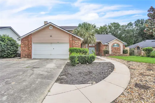 13 Bass Lake Drive, DEBARY, FL 32713