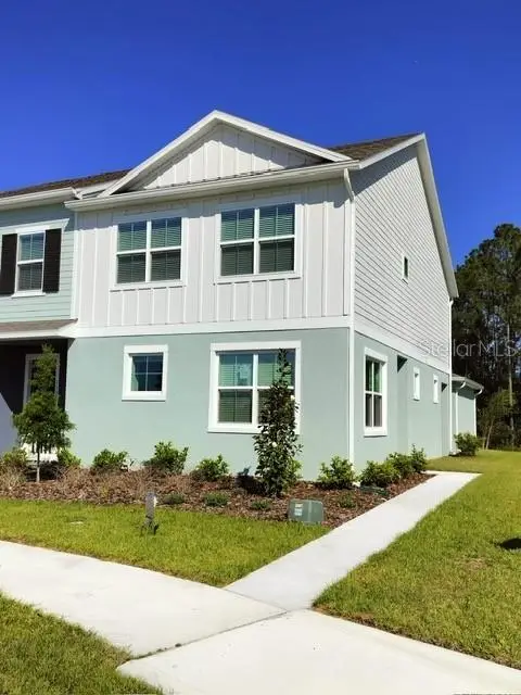 1358 Kings Crown Street, MOUNT DORA, FL 32757