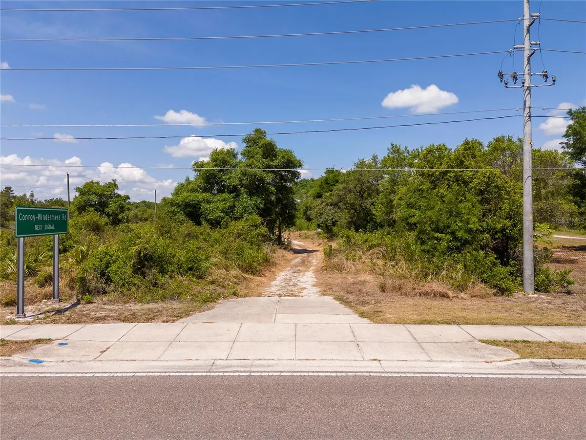 4512 S Hiawassee Road, Orlando, FL 32835 - #1