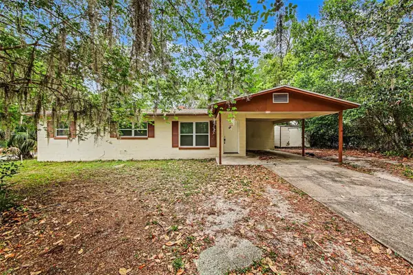 2318 Jobbins Drive, LEESBURG, FL 34748