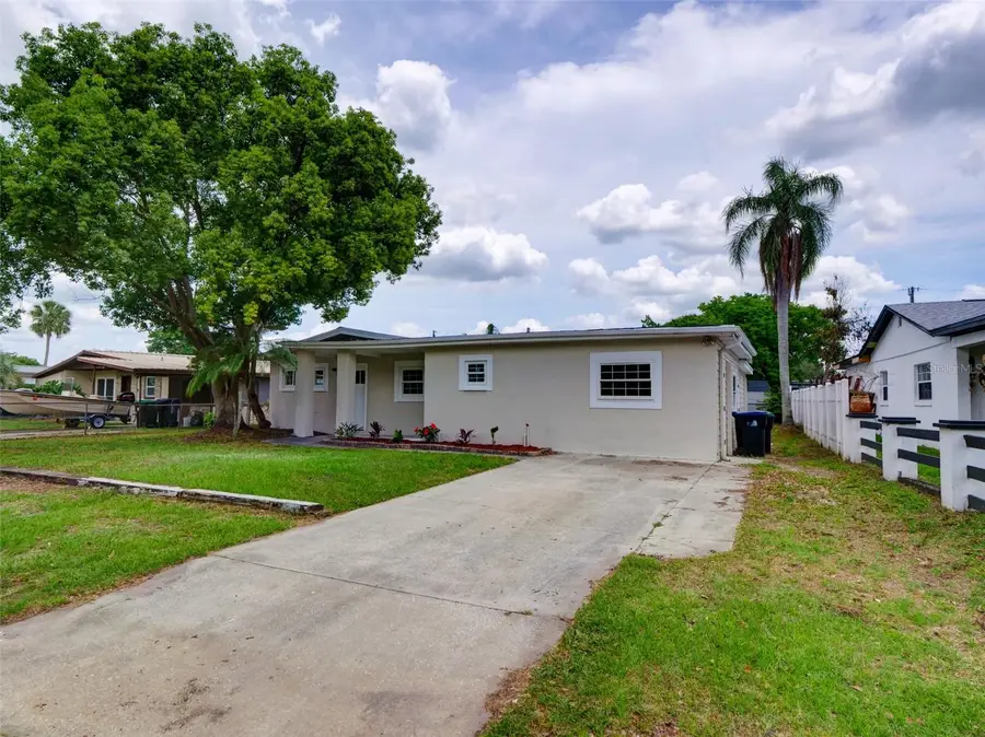 2709 Arc Drive, Orlando, FL 32826 - #2