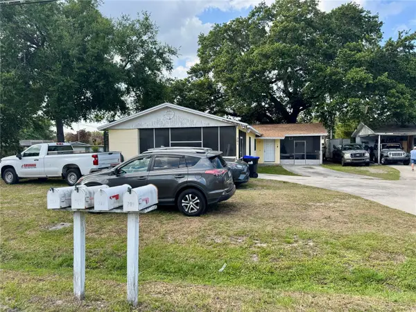 201 E Buchanon Avenue, ORLANDO, FL 32809