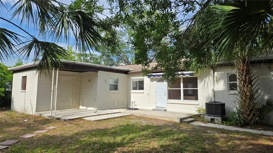 10206 N Oakleaf Avenue, Tampa, FL 33612 - #3
