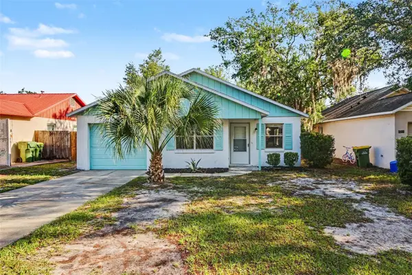 2710 Lorraine Drive, LEESBURG, FL 34748