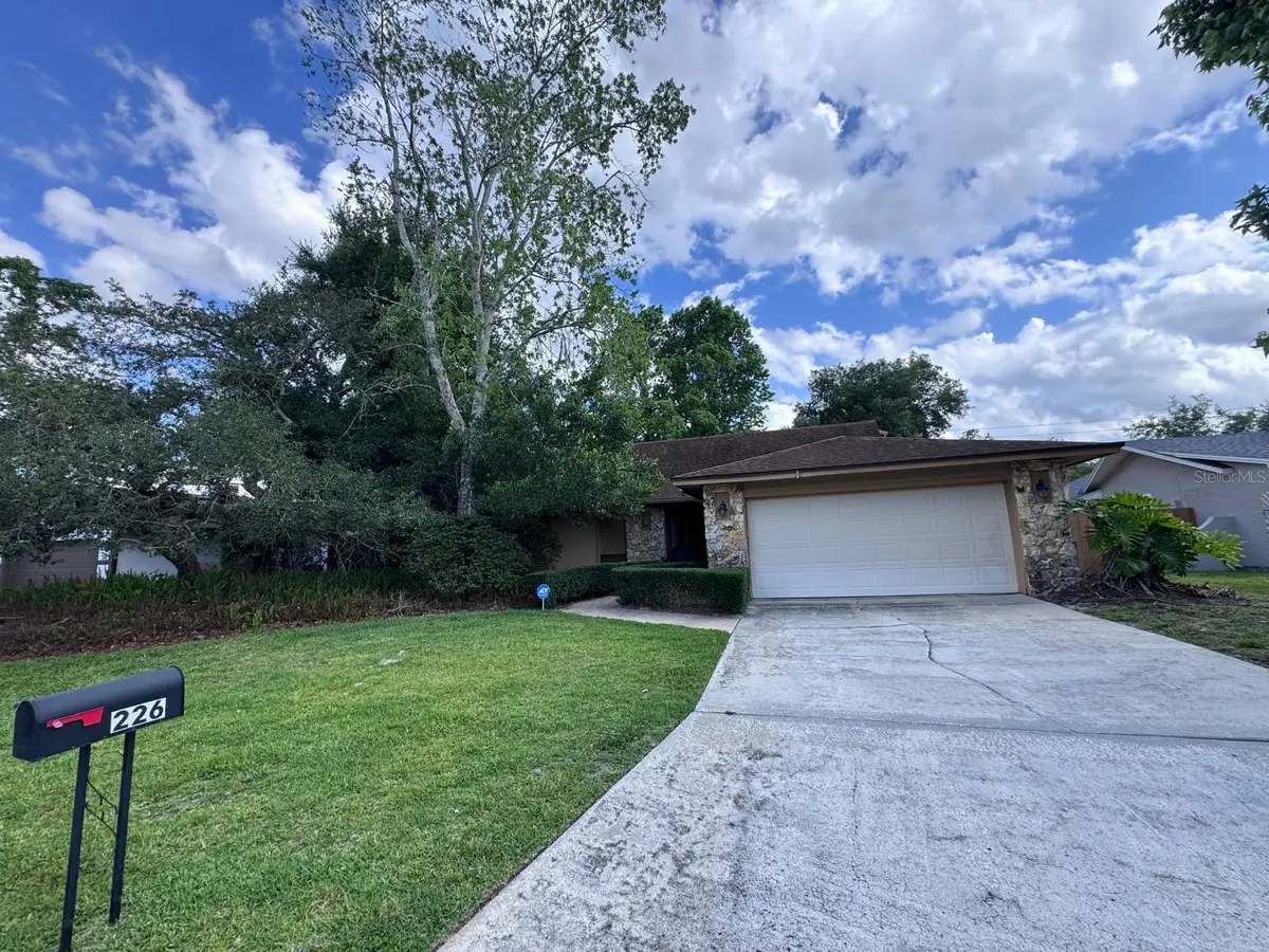 226 W Cumberland Circle, Longwood, FL 32779 - #1