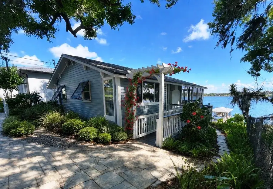 16533 Lowry Road, Montverde, FL 34756 - #2