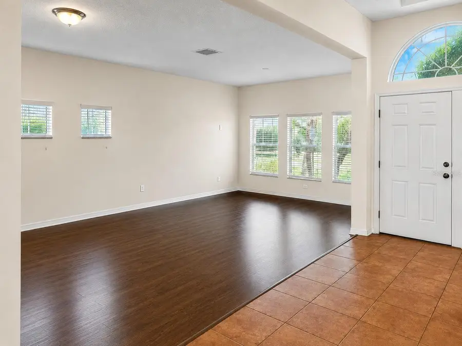 432 York Dale Drive, Ruskin, FL 33570 - #3