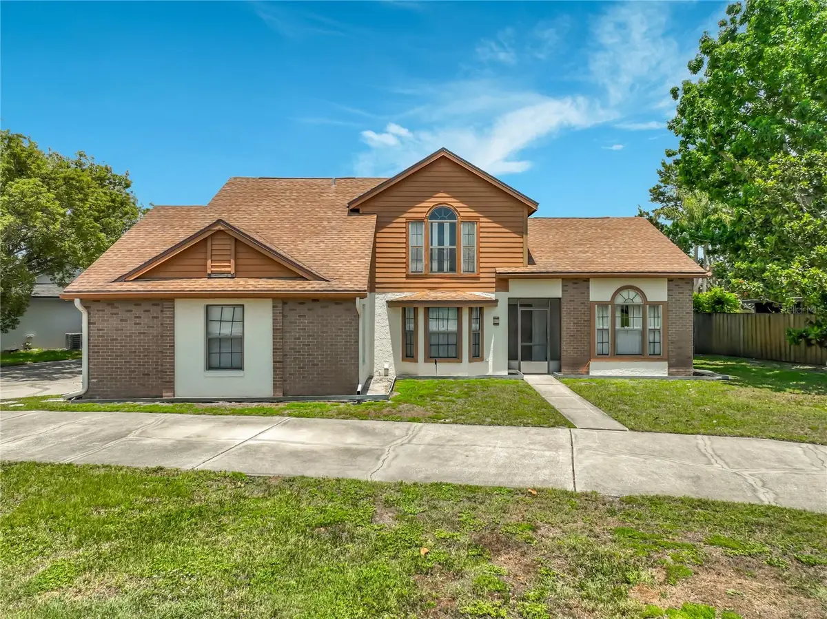 2205 Fairmont Circle, Orlando, FL 32837 - #1