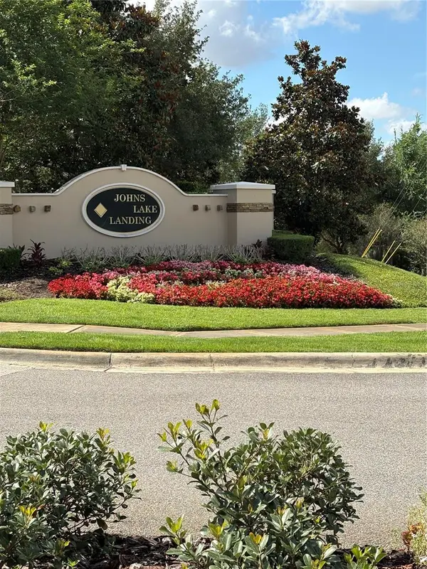17042 Crestmont Boulevard, CLERMONT, FL 34711