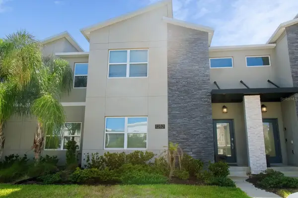 1252 Challenge Dr, CHAMPIONS GATE, FL 33896