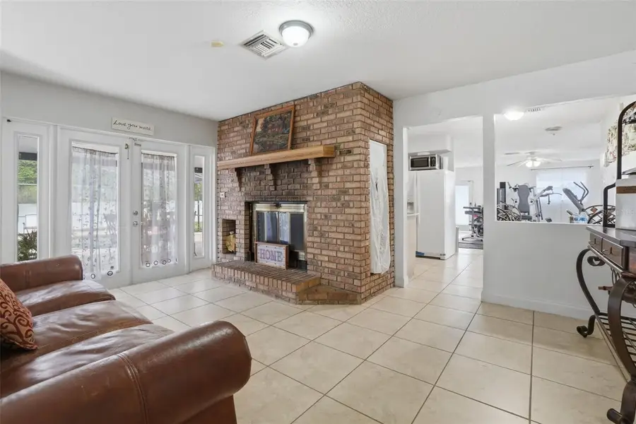 2276 Pennsylvania Avenue, Oviedo, FL 32765 - #3