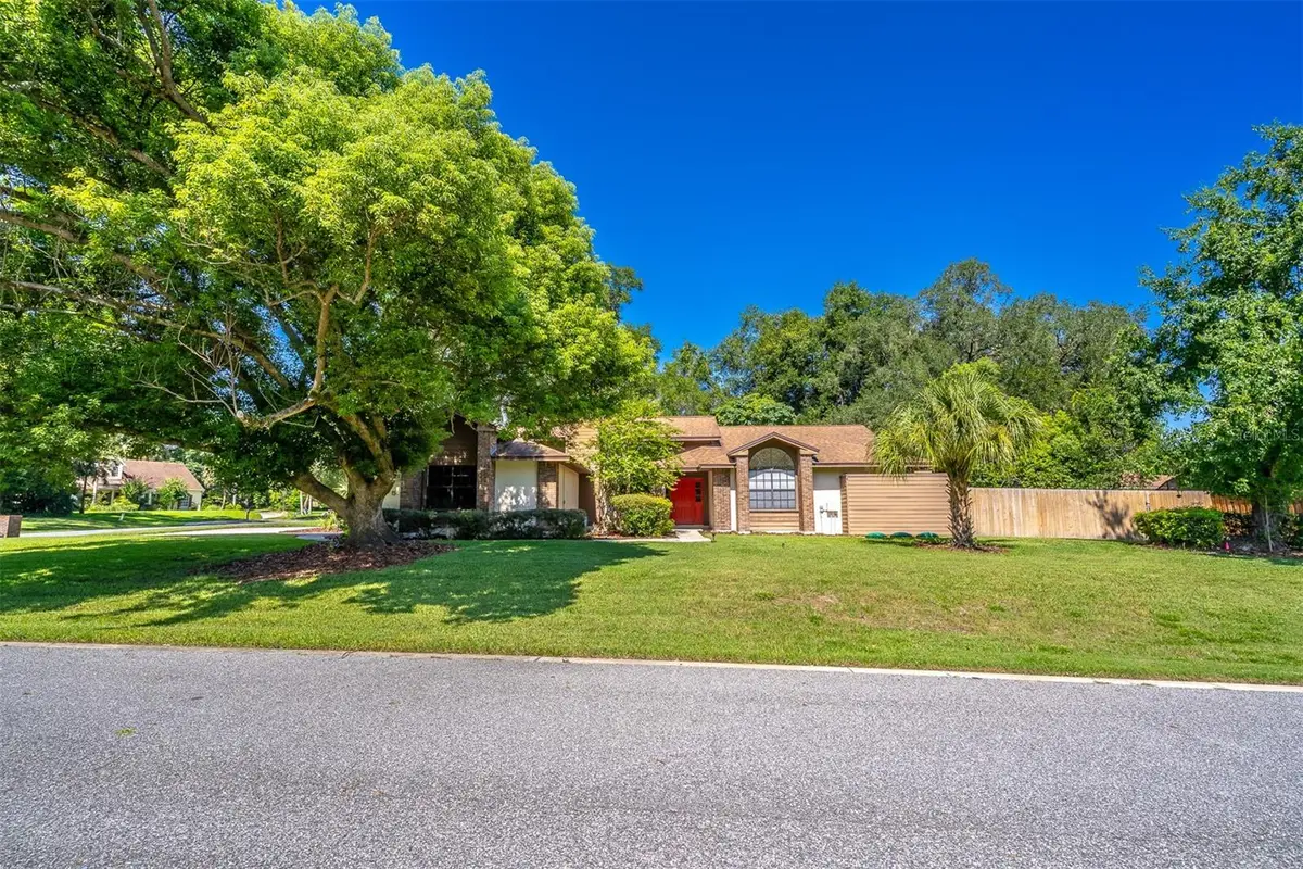 935 Pine Shadow Drive, Apopka, FL 32712 - #1