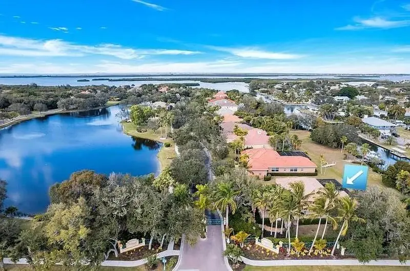 1704 Amberwynd Circle W, Palmetto, FL 34221 - #3