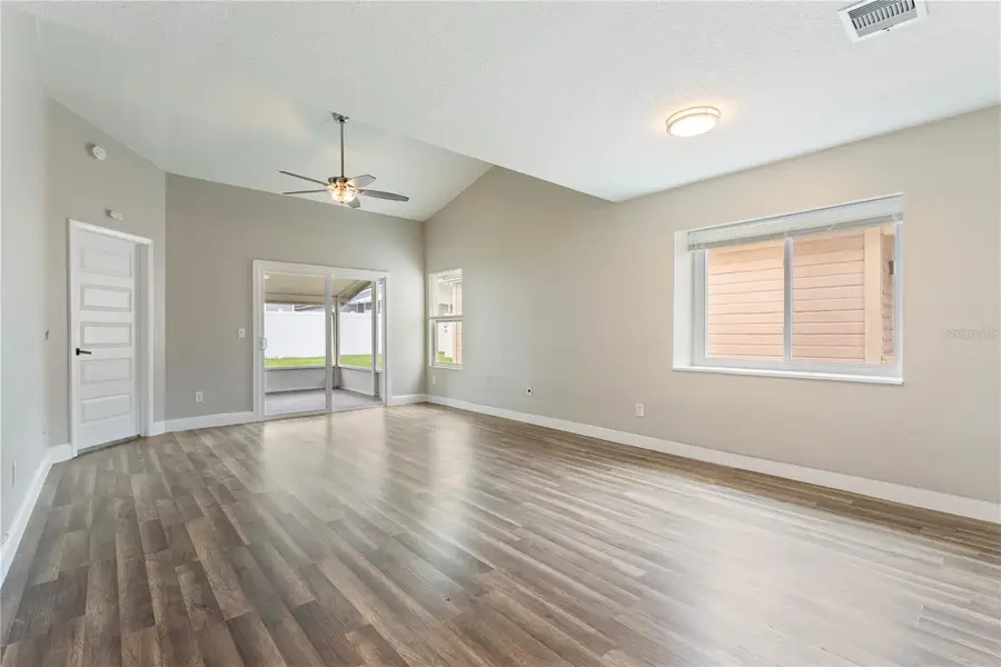 587 Portland Circle, Apopka, FL 32703 - #3