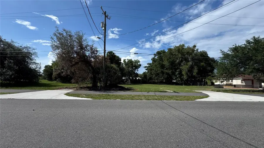 41 E Michael Gladden Boulevard, Apopka, FL 32703 - #2