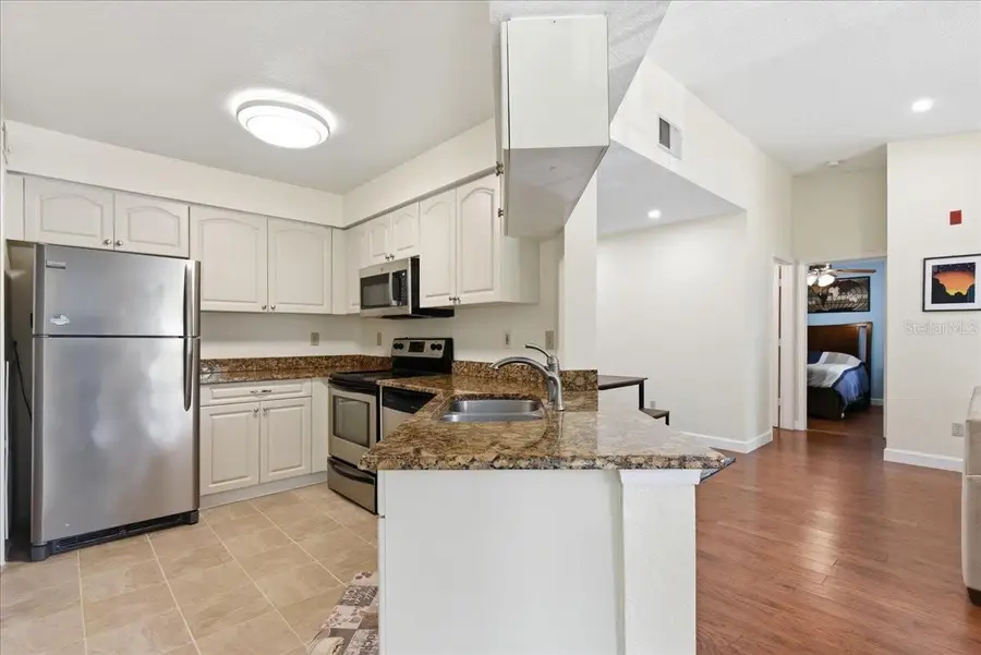2550 N Alafaya Trail #11206, Orlando, FL 32826 - #2