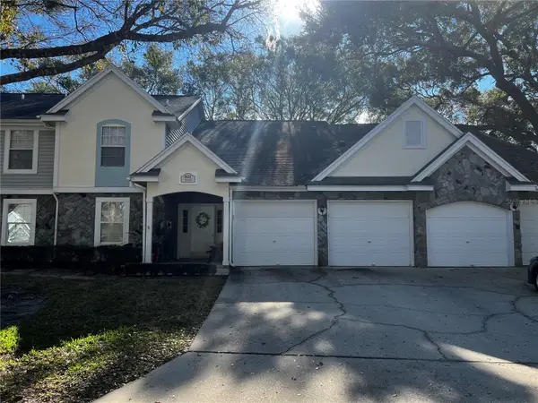 821 Loch Calder #27, APOPKA, FL 32712