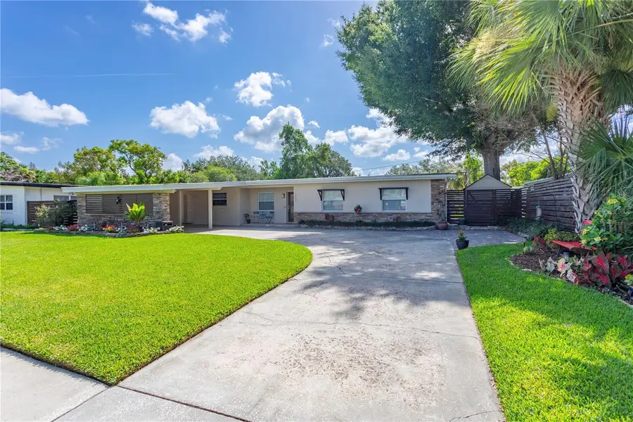 1327 Roscomare Avenue, Orlando, FL 32806 - #2