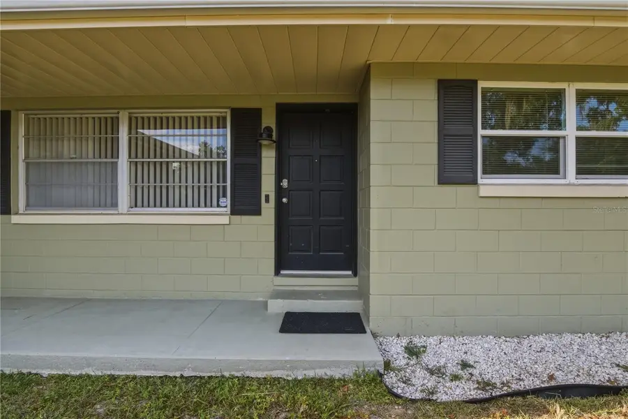 1120 W Magnolia Street, Clermont, FL 34711 - #2