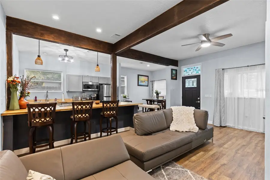 234 W Magnolia Street, Apopka, FL 32703 - #3