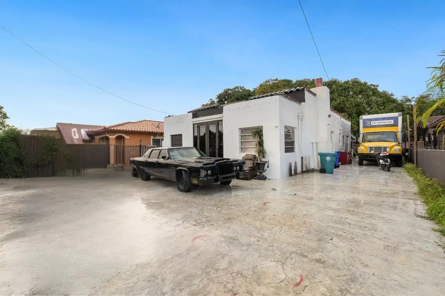 1829 5th, Miami, FL 33125 - #2