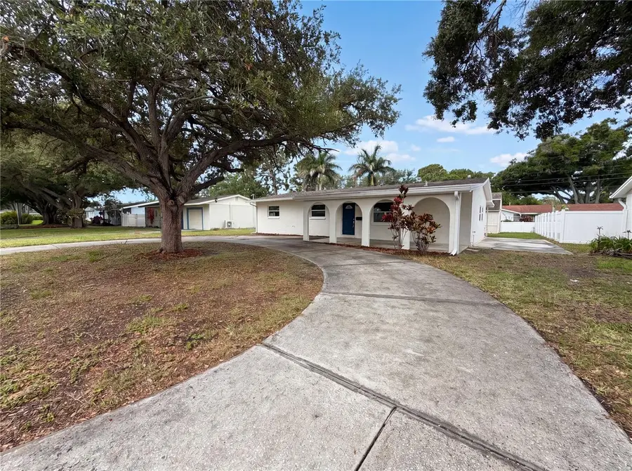 2890 53rd Street N, Saint Petersburg, FL 33710 - #3
