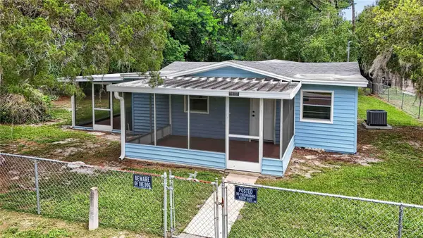 16141 3rd Street, UMATILLA, FL 32784