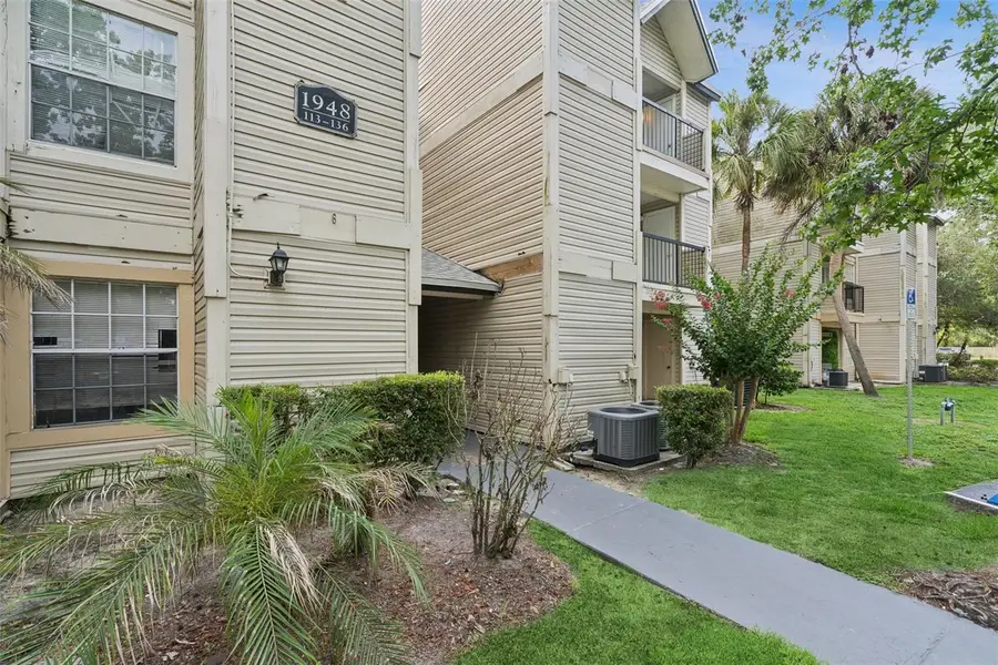 1948 Lake Atriums Circle #124, Orlando, FL 32839 - #2
