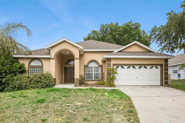 215 Greeley Loop, DAVENPORT, FL 33897
