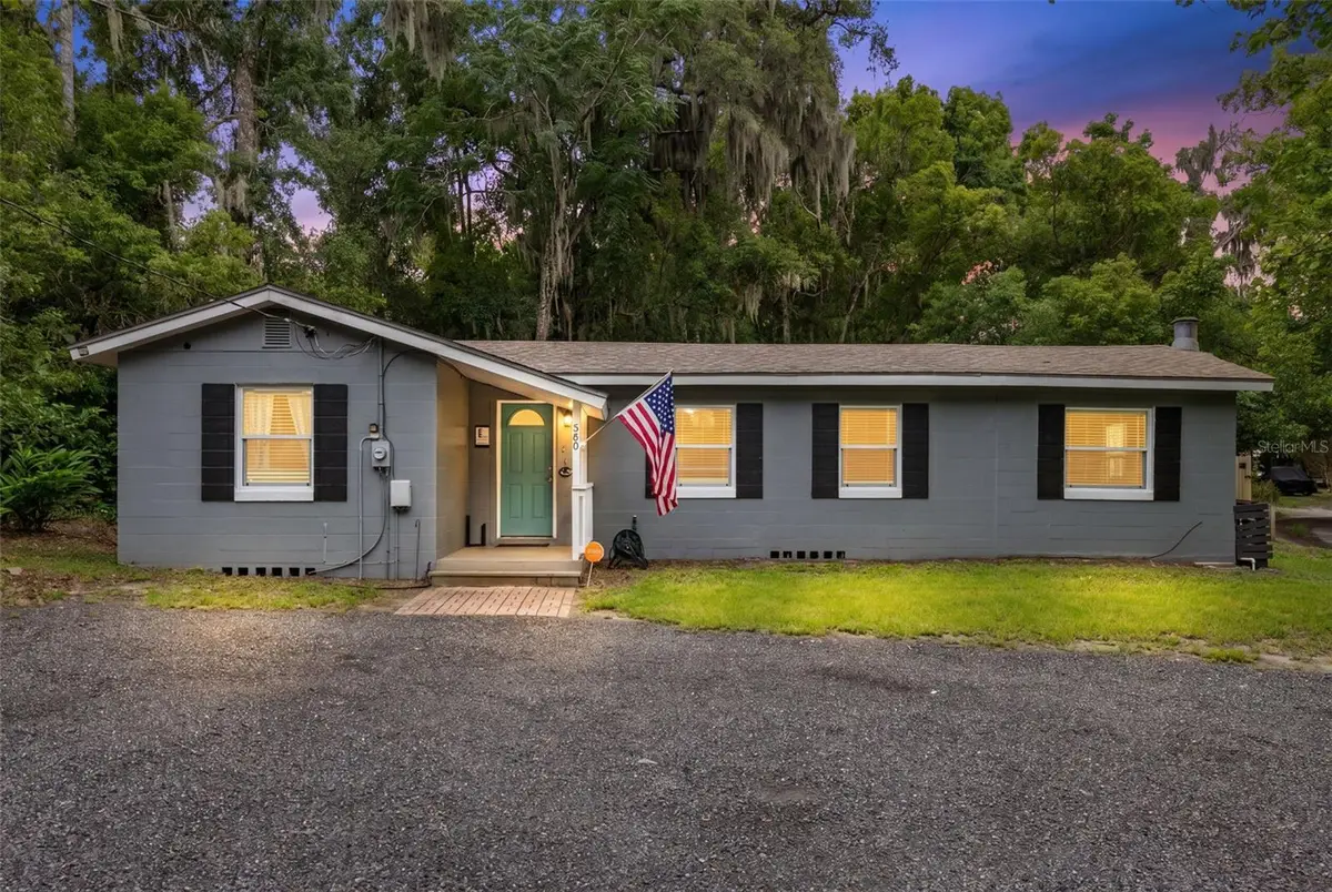 580 Lakeview Avenue, Orange City, FL 32763 - #1